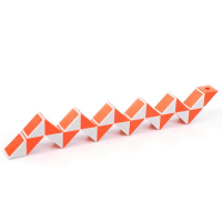 головоломка Змейка 24 сегмента / 50 см бело-оранжевая с квадратным сечением